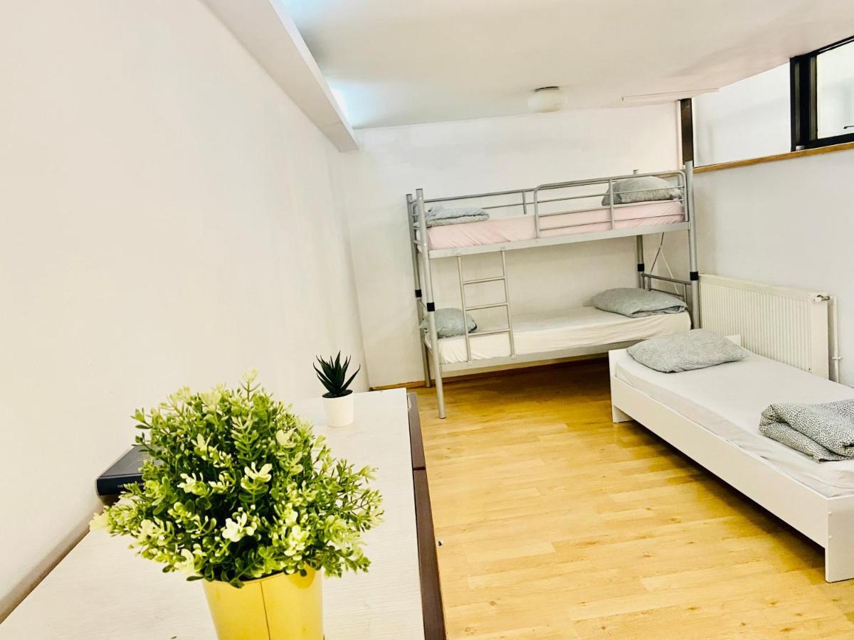 A.G Romana Hostel Bukurešť Exteriér fotografie